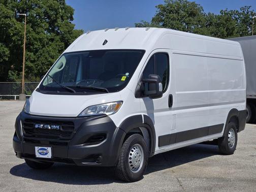 Bright White Clearcoat 2023 RAM ProMaster 2500 High Roof