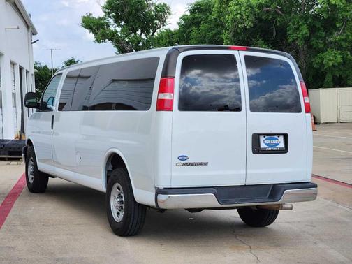 2019 Chevrolet Express 3500 LT