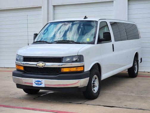 2019 Chevrolet Express 3500 LT