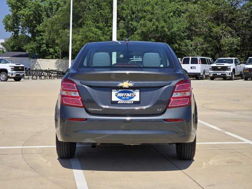 Nightfall Gray Metallic 2020 Chevrolet Sonic LT