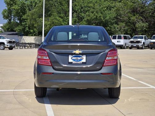 Nightfall Gray Metallic 2020 Chevrolet Sonic LT