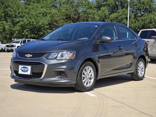 Nightfall Gray Metallic 2020 Chevrolet Sonic LT