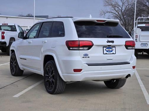 2021 Jeep Grand Cherokee Laredo X