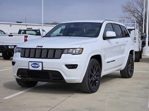 2021 Jeep Grand Cherokee Laredo X