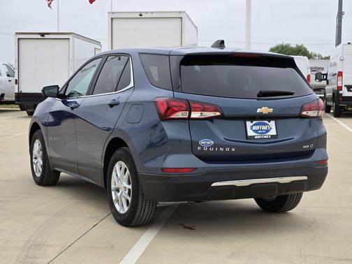 Lakeshore Blue Metallic 2024 Chevrolet Equinox LT