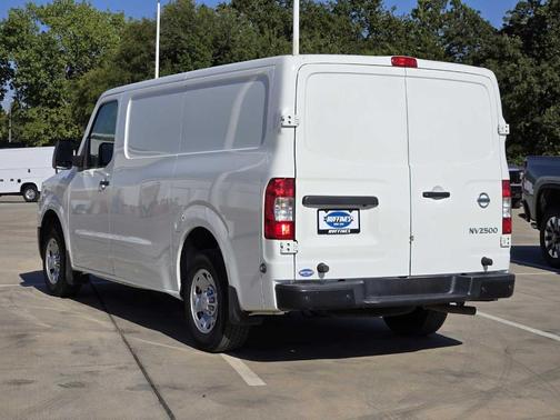 2020 Nissan NV Cargo NV2500 HD SV V6/SV V8