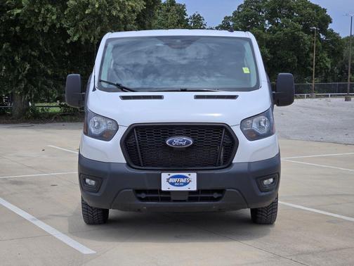 Oxford White 2023 Ford Transit-250 Base