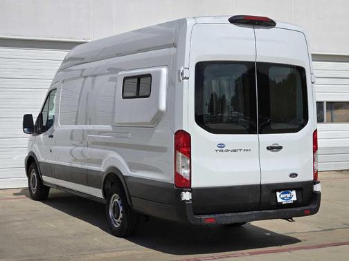 2021 Ford Transit-250 Base