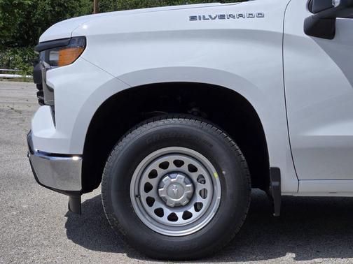 Summit White 2026 Chevrolet Silverado 1500 WT