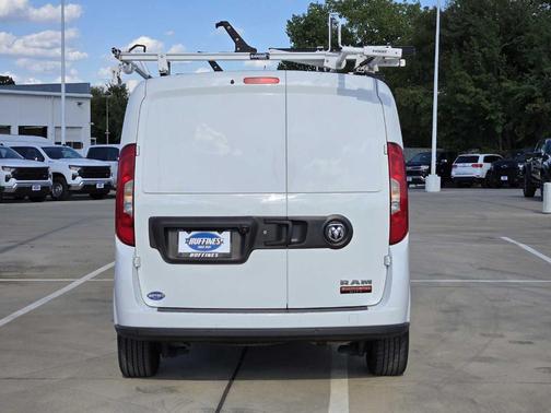 2022 RAM ProMaster City Base