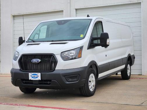 2024 Ford Transit-250