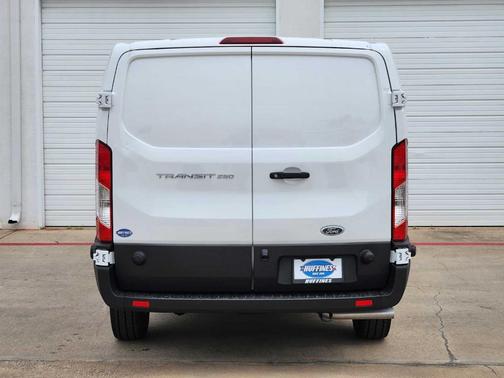 2024 Ford Transit-250
