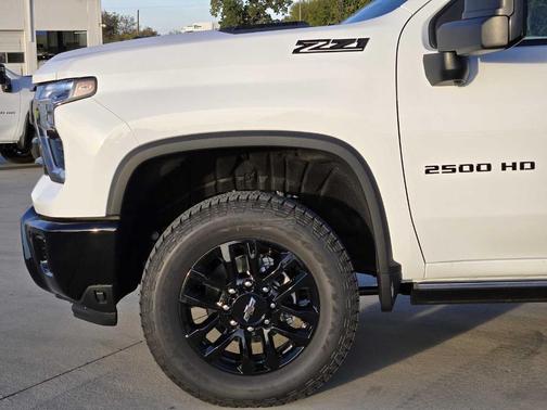 2026 Chevrolet Silverado 2500 LTZ