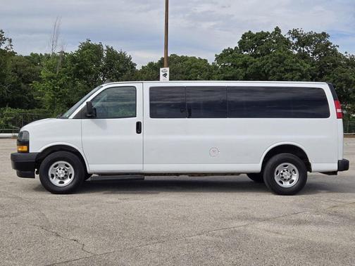 Summit White 2023 Chevrolet Express 3500 LS