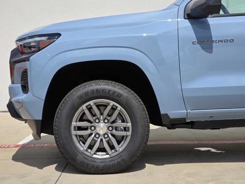 2025 Chevrolet Colorado LT