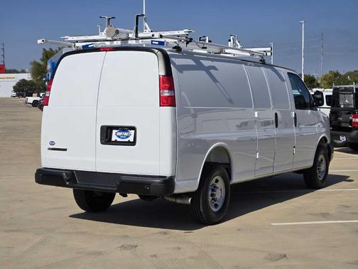 2025 Chevrolet Express 2500 Work Van
