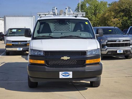 2025 Chevrolet Express 2500 Work Van