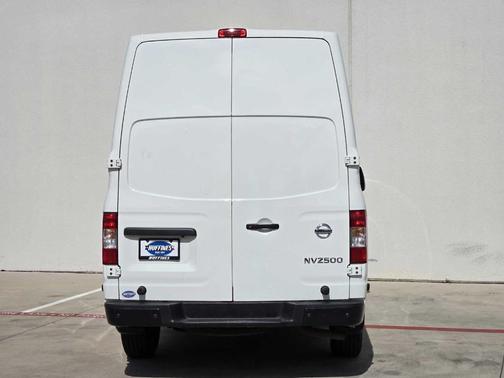 2021 Nissan NV Cargo NV2500 HD S/SV V6/V8