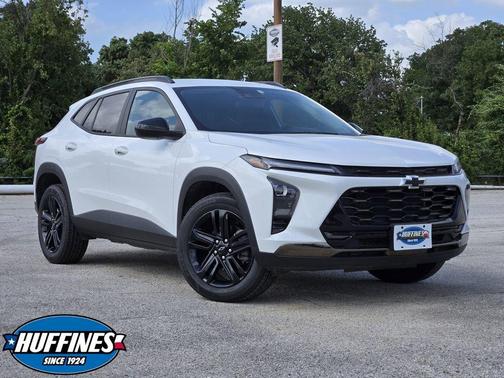 Summit White 2024 Chevrolet Trax ACTIV