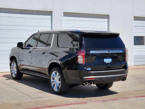 2024 Chevrolet Suburban High Country