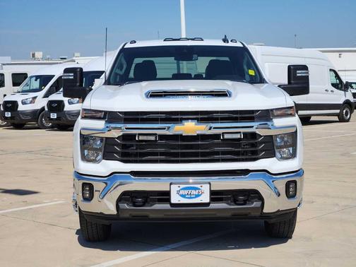 2024 Chevrolet Silverado 3500 LT