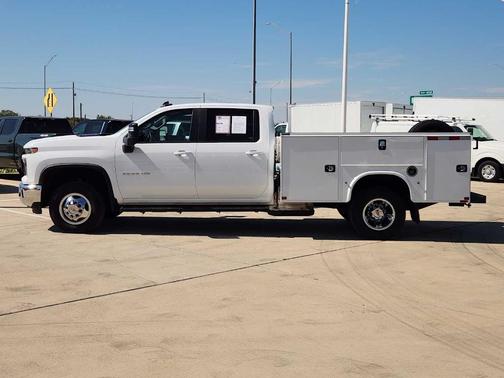2024 Chevrolet Silverado 3500 LT