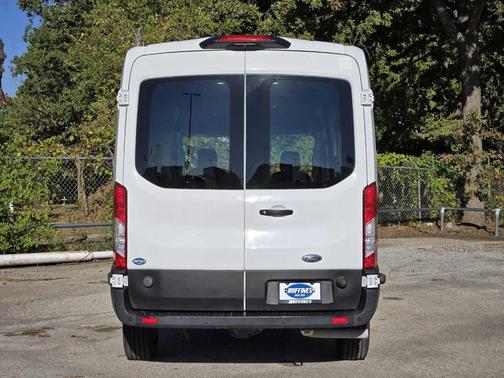 2020 Ford Transit-250 