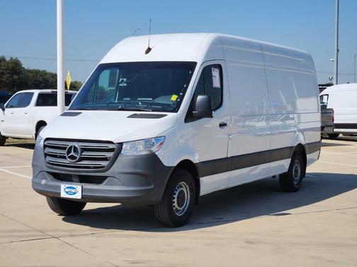 2023 Mercedes-Benz Sprinter 2500 