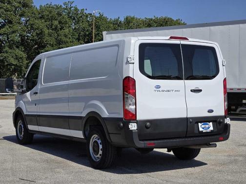 Oxford White 2023 Ford Transit-250