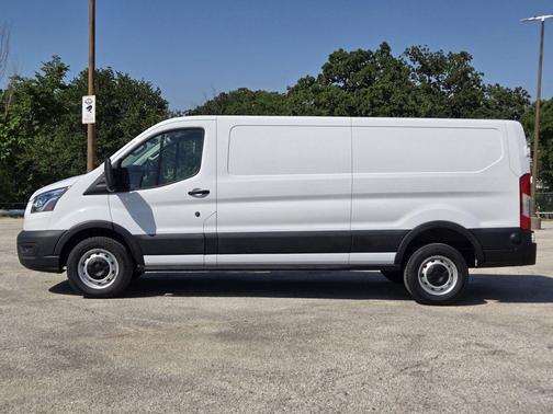 Oxford White 2023 Ford Transit-250