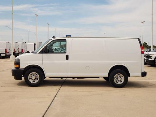 Summit White 2023 Chevrolet Express 2500 Work Van
