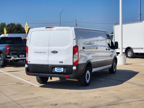 2021 Ford Transit-250 Base