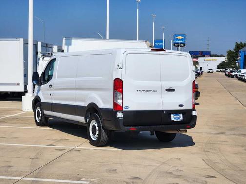 2021 Ford Transit-250 