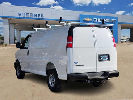 2025 Chevrolet Express 2500 Work Van