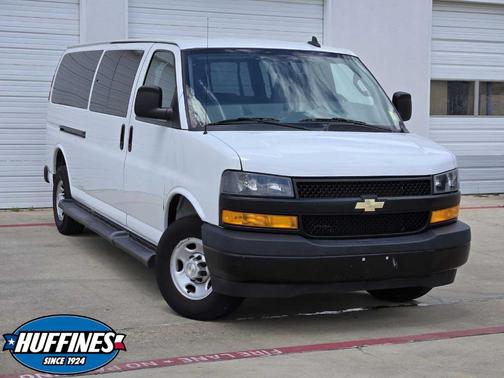 2022 Chevrolet Express 3500 LS