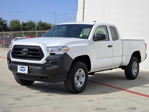2022 Toyota Tacoma SR