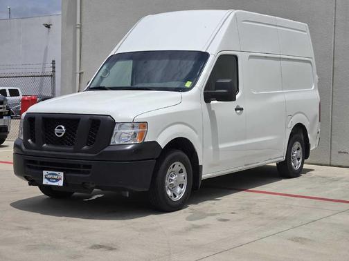 2021 Nissan NV Cargo NV2500 HD S/SV V6/V8