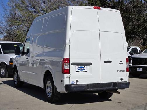 2019 Nissan NV Cargo NV2500 HD SV V6/SV V8