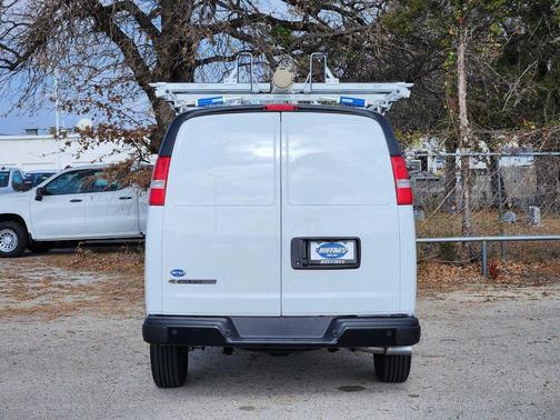 2025 Chevrolet Express 2500 Work Van