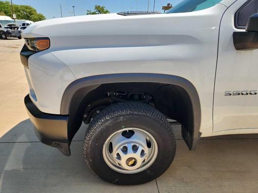 2023 Chevrolet Silverado 3500 WT