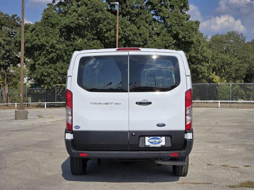 Oxford White 2025 Ford Transit-250 Base