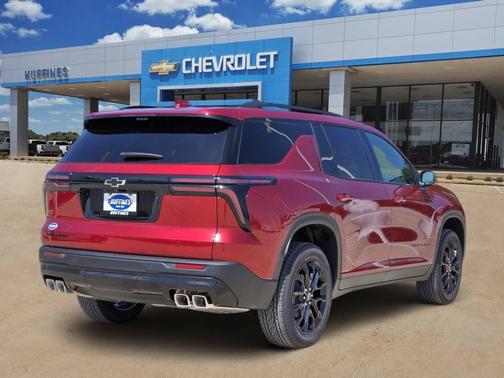 Radiant Red 2026 Chevrolet Traverse LT