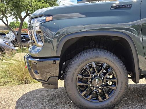 2025 Chevrolet Silverado 2500 LT