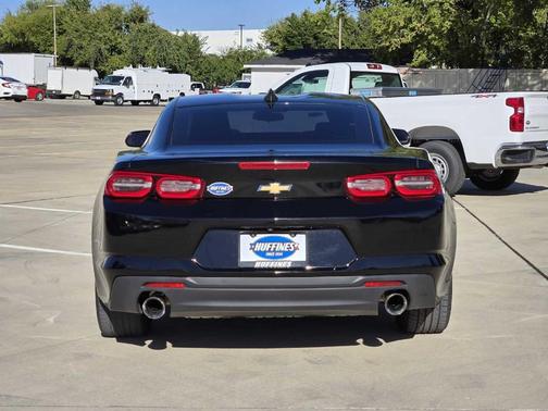 2020 Chevrolet Camaro 1LS