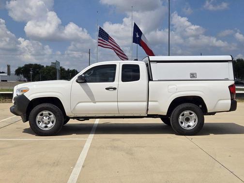Super White 2021 Toyota Tacoma SR
