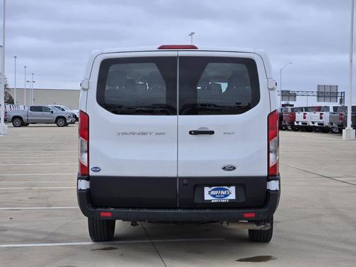 2022 Ford Transit-350 XLT