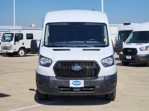 2023 Ford Transit-250