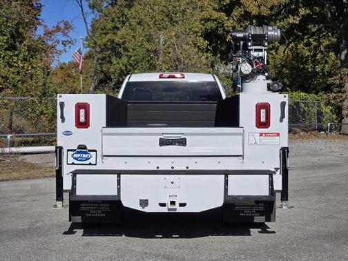 2024 Chevrolet Silverado 3500 WT