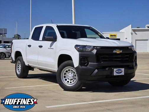 Summit White 2024 Chevrolet Colorado WT