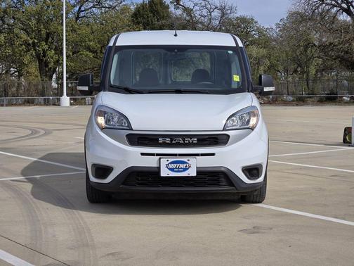 Bright White 2022 RAM ProMaster City Base